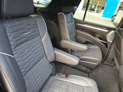 2025 Cadillac Escalade Sport Platinum