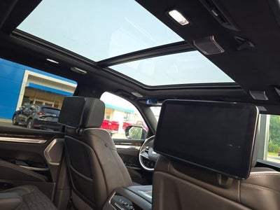 2025 Cadillac Escalade Sport Platinum