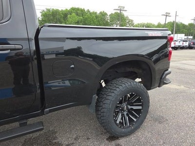 2023 Chevrolet Silverado 1500 Custom Trail Boss