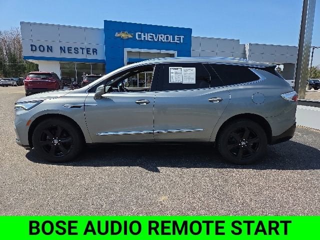 2024 Buick Enclave Essence