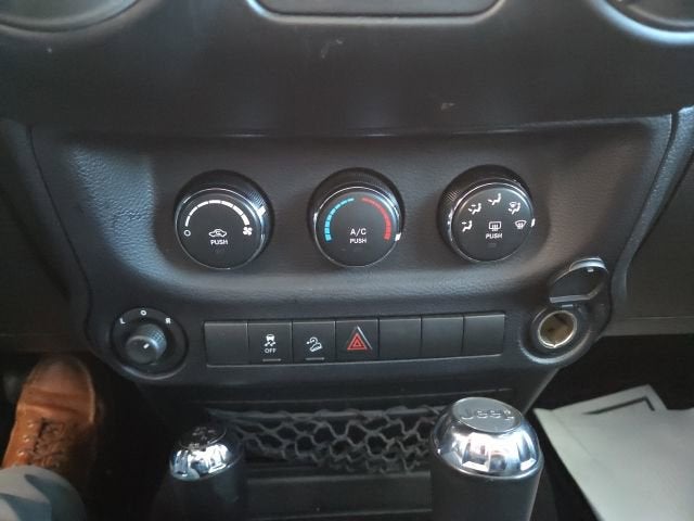 2015 Jeep Wrangler Sport