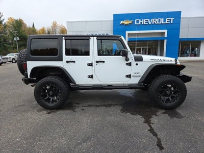2017 Jeep Wrangler Unlimited Sahara