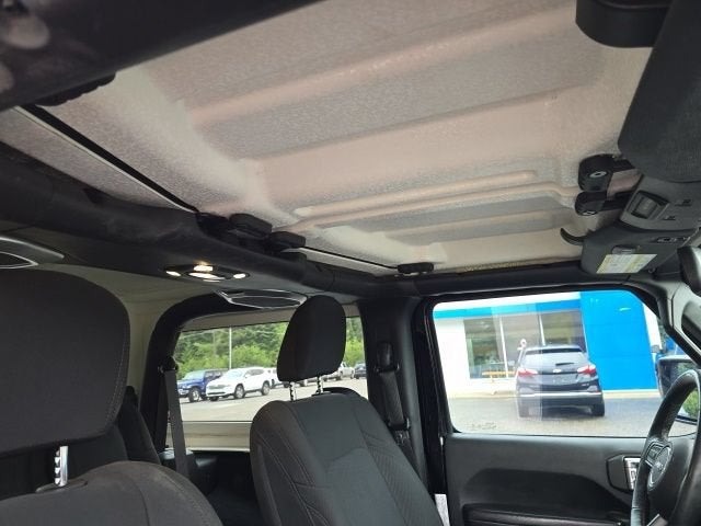2019 Jeep Wrangler Sport