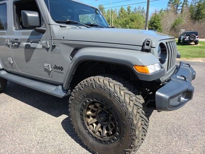 2020 Jeep Wrangler Unlimited Sahara