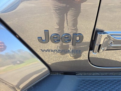 2022 Jeep Wrangler Unlimited Sahara