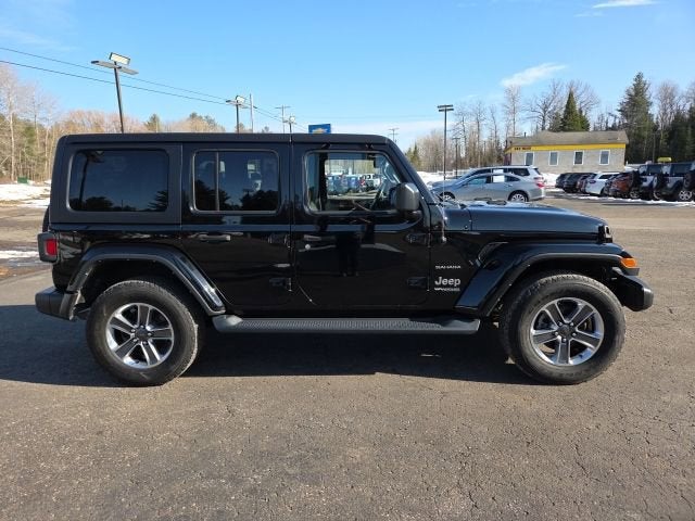 2022 Jeep Wrangler Unlimited Sahara 4x4