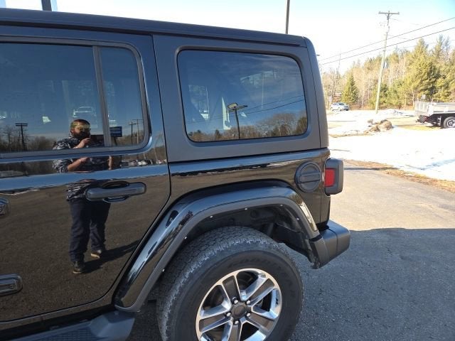 2022 Jeep Wrangler Unlimited Sahara 4x4