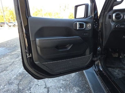 2022 Jeep Wrangler Unlimited Sahara 4x4