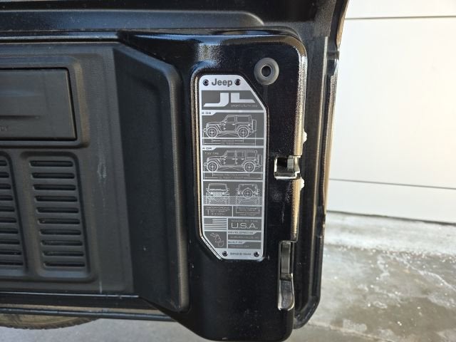 2022 Jeep Wrangler Unlimited Sahara 4x4