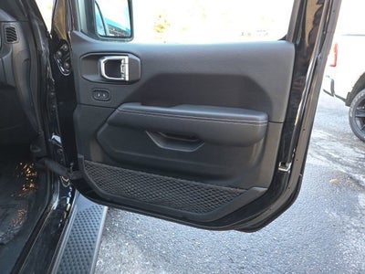 2022 Jeep Wrangler Unlimited Sahara 4x4