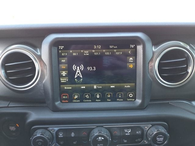 2022 Jeep Wrangler Unlimited Sahara 4x4