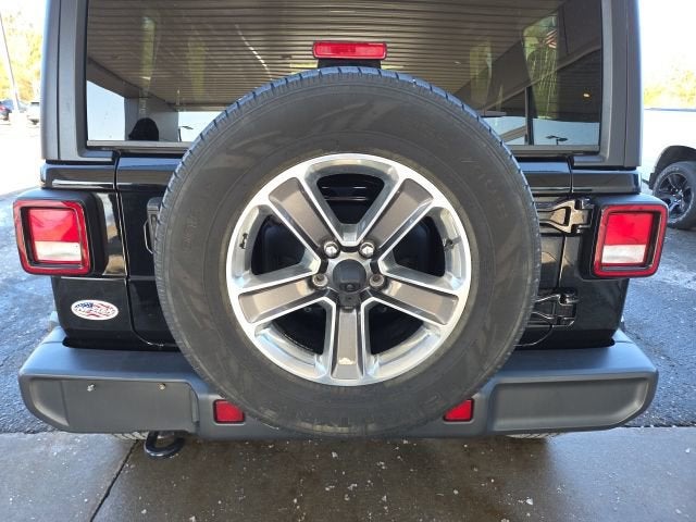 2022 Jeep Wrangler Unlimited Sahara 4x4