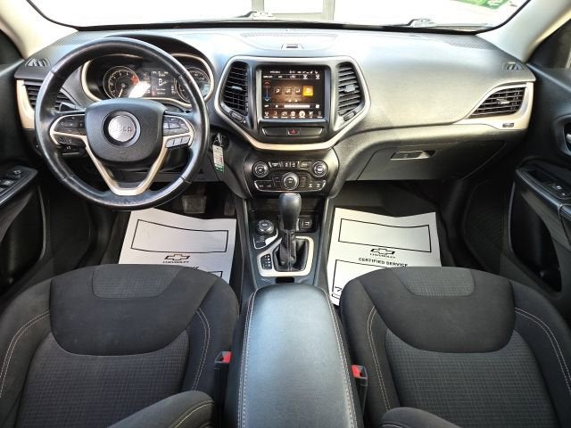 Used 2017 Jeep Cherokee Latitude with VIN 1C4PJMCS7HW500097 for sale in Roscommon, MI