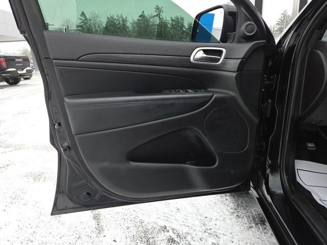 2020 Jeep Grand Cherokee Laredo