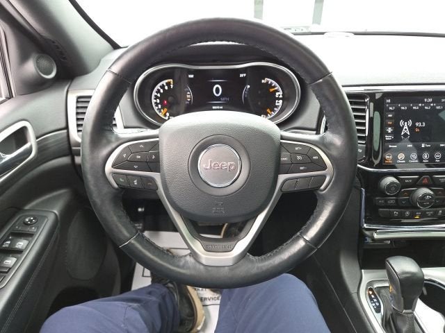 2020 Jeep Grand Cherokee Laredo