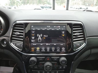 2020 Jeep Grand Cherokee Laredo