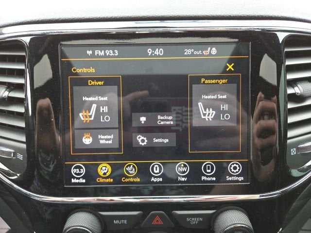 2020 Jeep Grand Cherokee Laredo