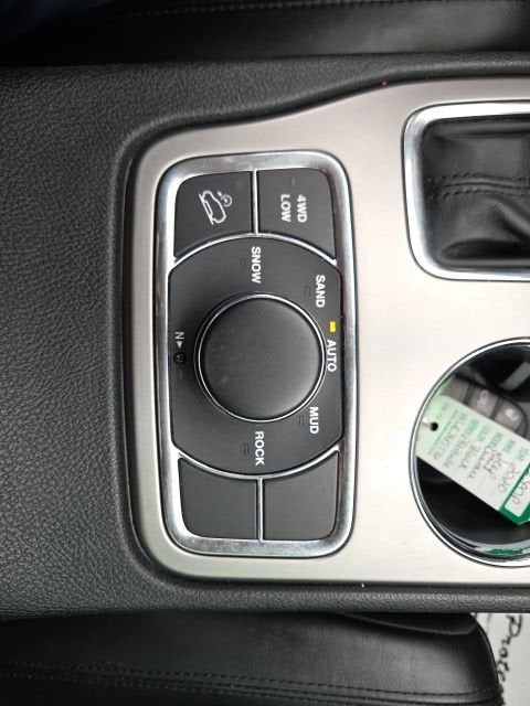 2020 Jeep Grand Cherokee Laredo