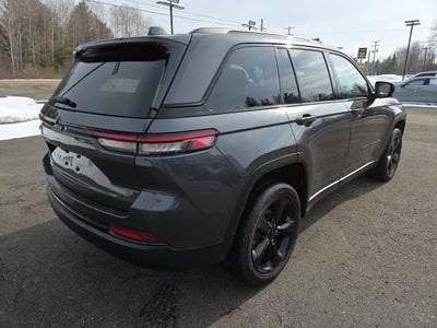 2022 Jeep Grand Cherokee Altitude 4x4