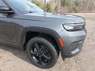 2022 Jeep Grand Cherokee Altitude 4x4