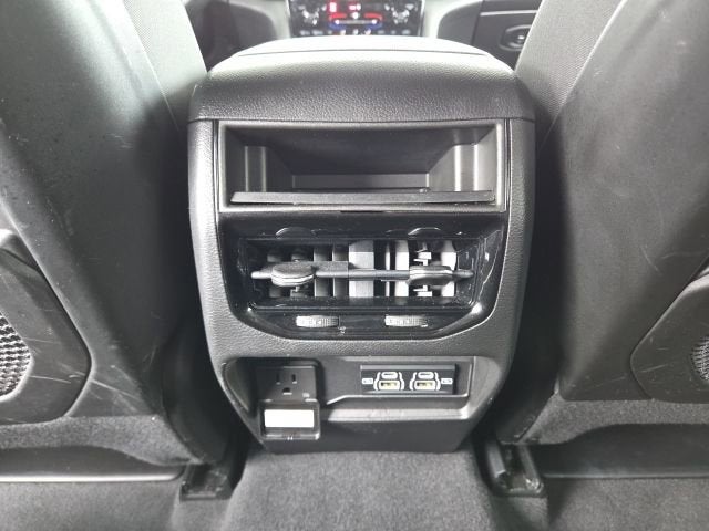 2022 Jeep Grand Cherokee Altitude 4x4