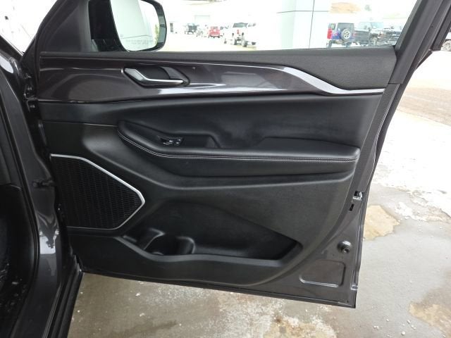 2022 Jeep Grand Cherokee Altitude 4x4