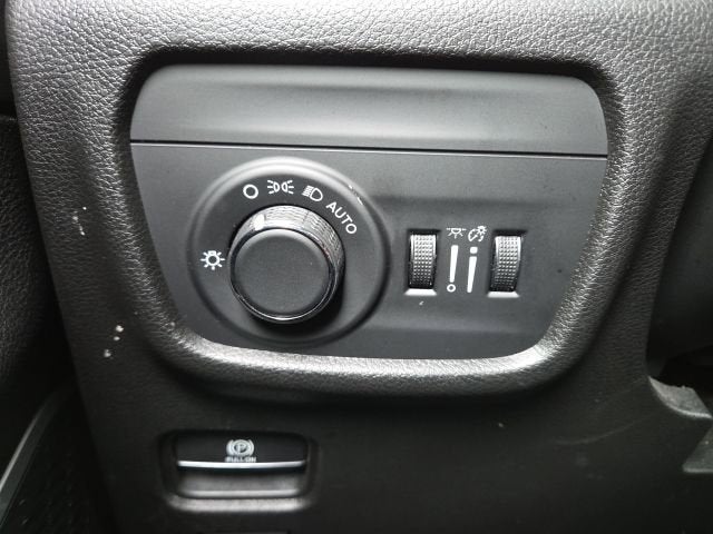 2022 Jeep Grand Cherokee Altitude 4x4