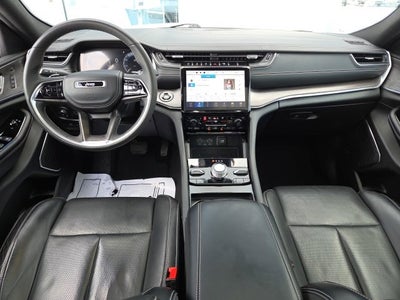 2023 Jeep Grand Cherokee Overland