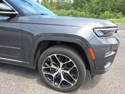 2022 Jeep Grand Cherokee Summit