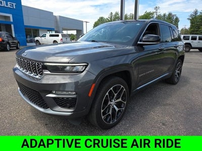 2022 Jeep Grand Cherokee Summit