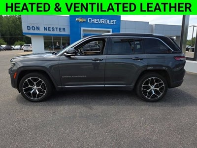 2022 Jeep Grand Cherokee Summit