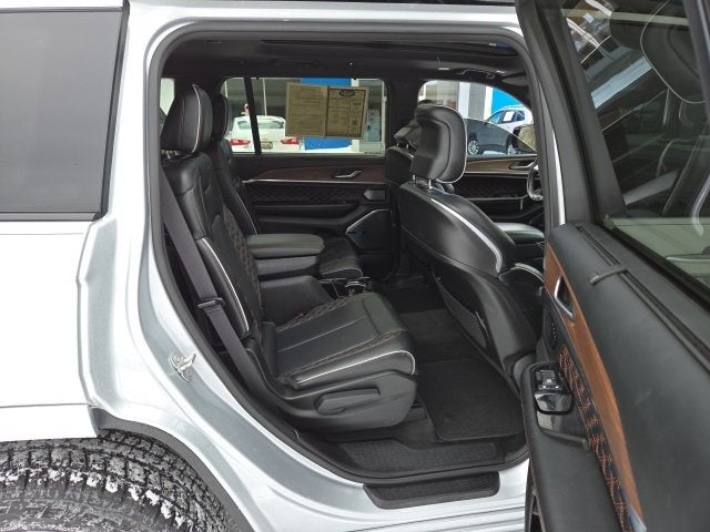 2021 Jeep Grand Cherokee L Summit