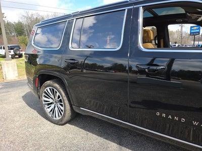 2022 Jeep Grand Wagoneer Series III