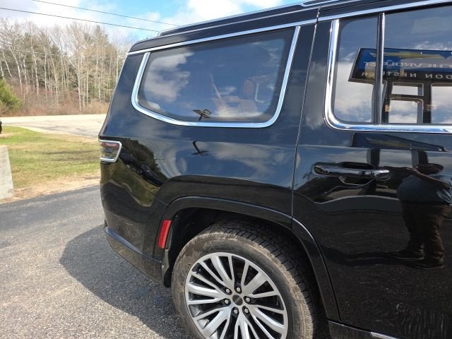 2022 Jeep Grand Wagoneer Series III