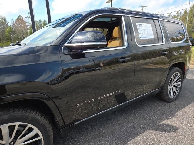 2022 Jeep Grand Wagoneer Series III
