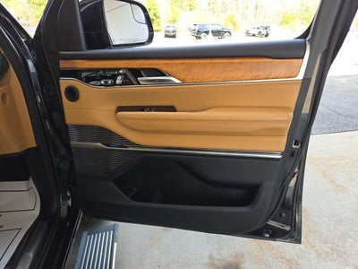 2022 Jeep Grand Wagoneer Series III