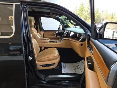 2022 Jeep Grand Wagoneer Series III