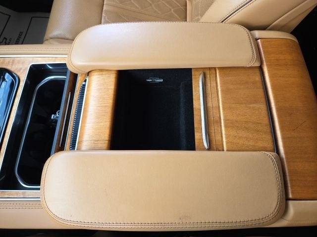 2022 Jeep Grand Wagoneer Series III