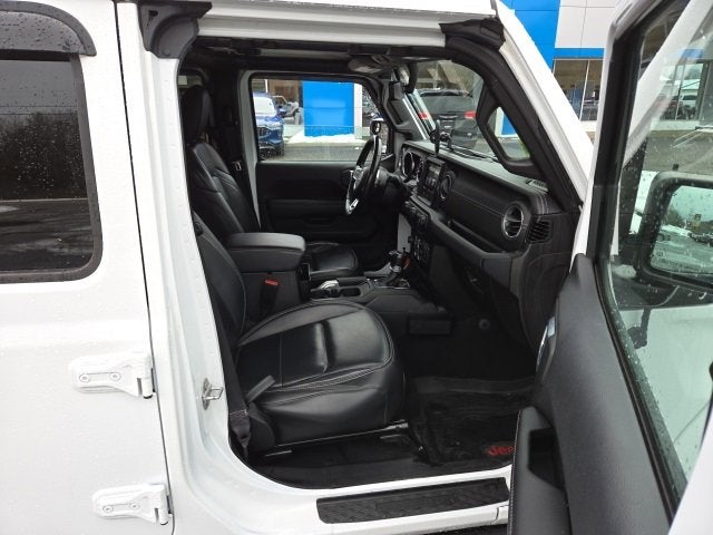 2022 Jeep Gladiator Overland