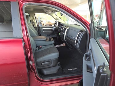 2018 RAM 1500 Big Horn Quad Cab 4x4 6'4" Box