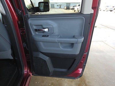 2018 RAM 1500 Big Horn Quad Cab 4x4 6'4" Box