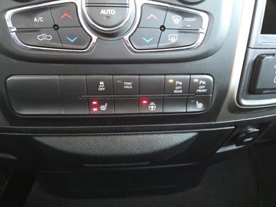 2018 RAM 1500 Big Horn Quad Cab 4x4 6'4" Box