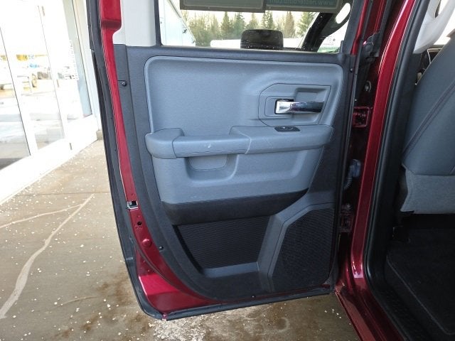 2018 RAM 1500 Big Horn Quad Cab 4x4 6'4" Box