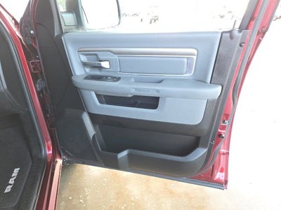 2018 RAM 1500 Big Horn Quad Cab 4x4 6'4" Box