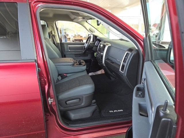 2018 RAM 1500 Big Horn Quad Cab 4x4 6'4" Box