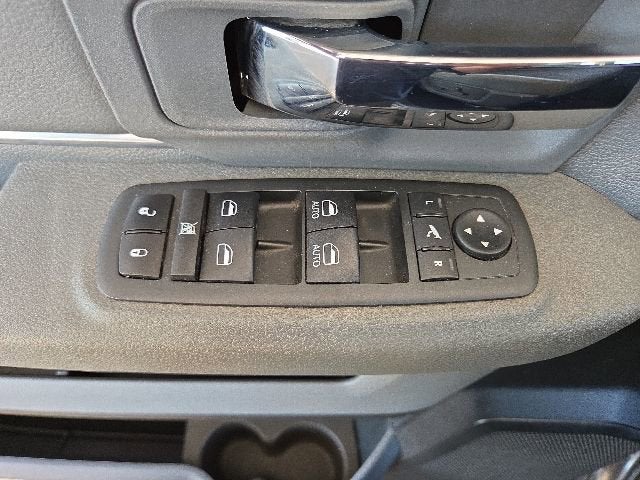 2020 RAM 1500 Classic SLT