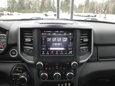 2021 RAM 1500 Big Horn Quad Cab 4x4 6'4" Box