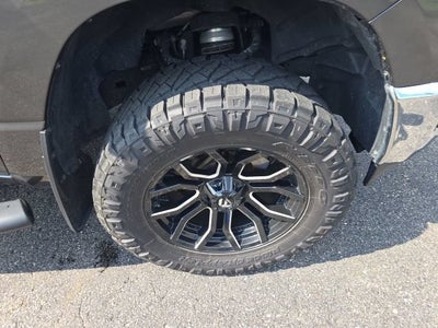 2019 RAM 1500 Big Horn/Lone Star Quad Cab 4x4 6'4" Box