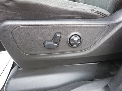 2019 RAM 1500 Big Horn/Lone Star Quad Cab 4x4 6'4" Box