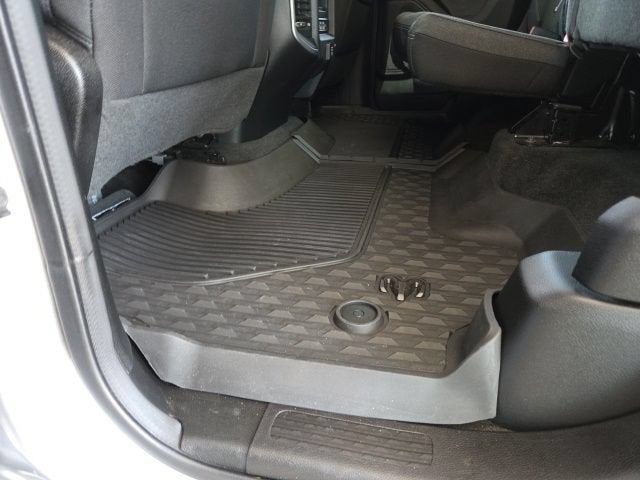 2022 RAM 1500 Big Horn Quad Cab 4x4 6'4" Box